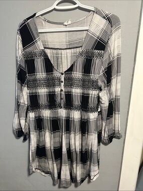 DC Black and White Plaid Smocked V-Neck Tunic